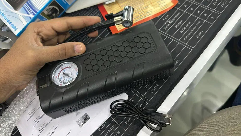 Portable Air Compressor Tire Inflator – Digital Car/Bike Pump | Fast & Automatic Inflation